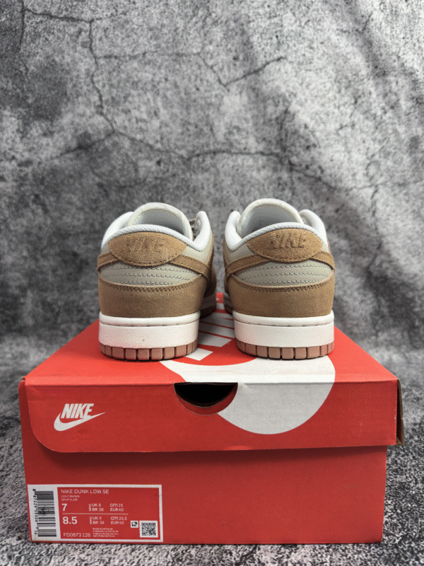 Nike Dunk Low SE Sanddrift