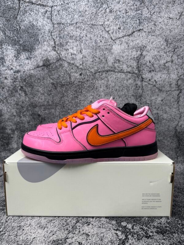 Nike SB Dunk Low The Powerpuff Girls Blossom
