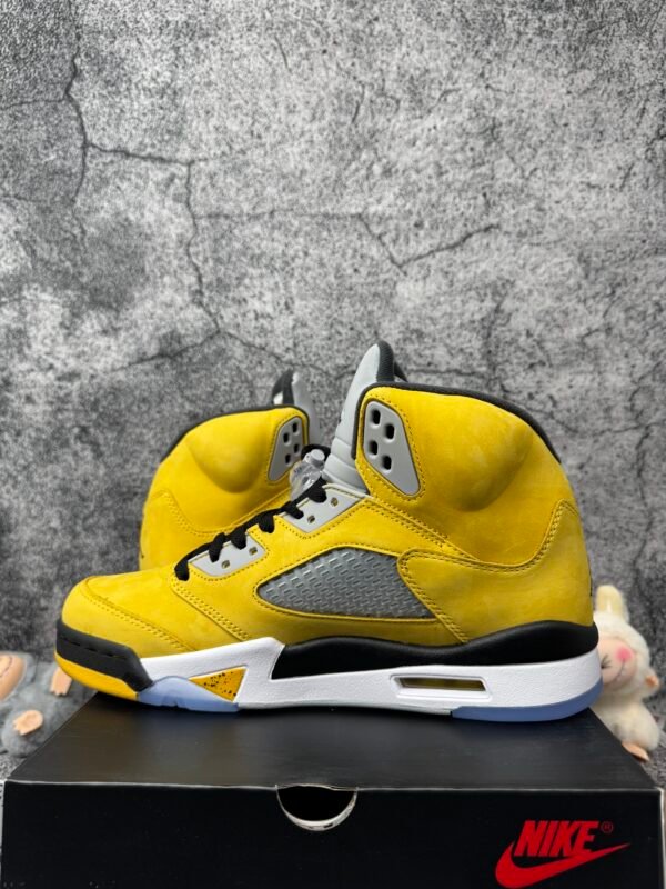 Jordan 5 Retro Tokyo T23