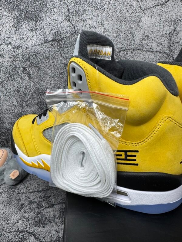 Jordan 5 Retro Tokyo T23