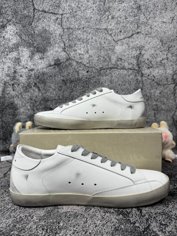 Golden Goose Super-Star