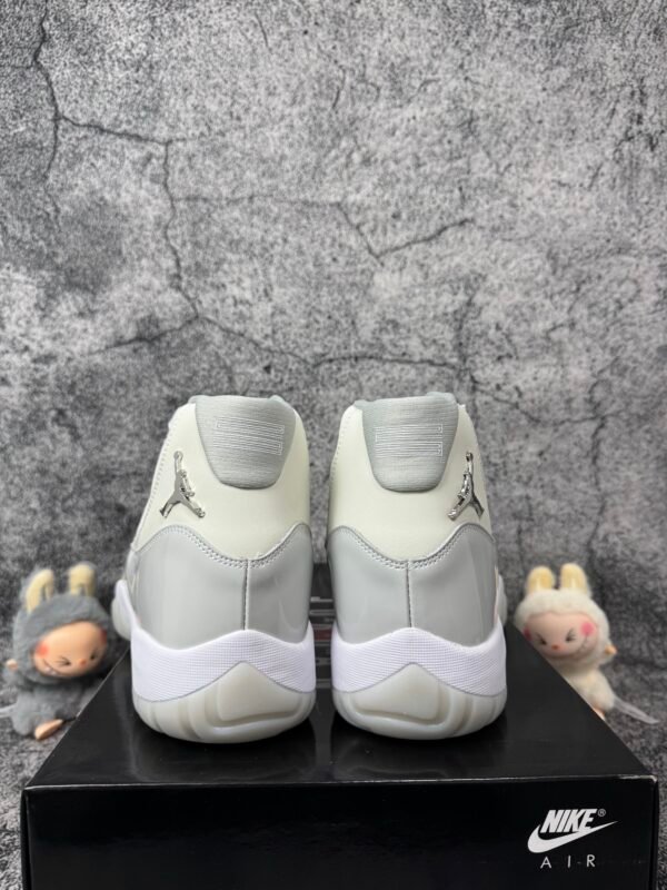 Jordan 11 Retro