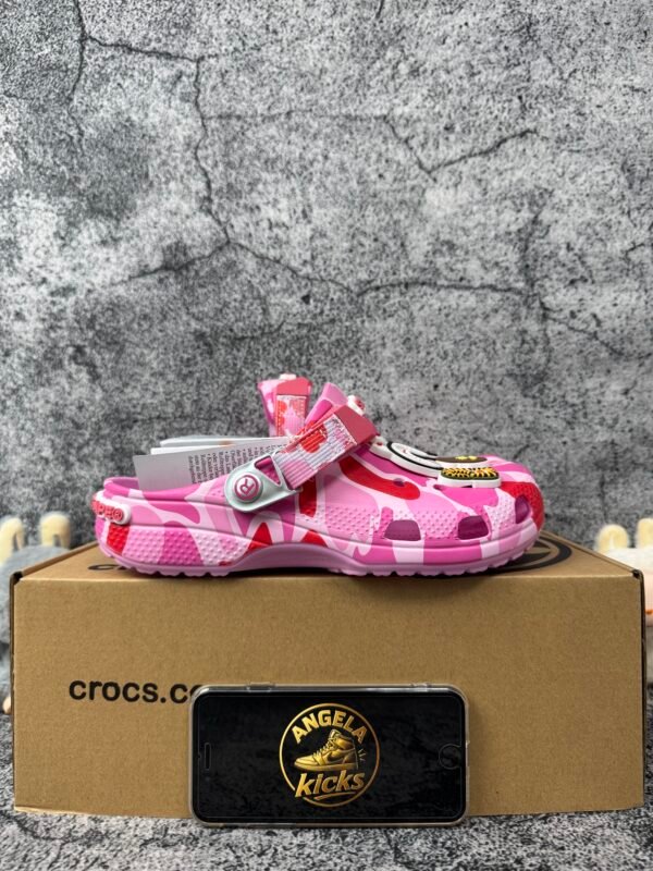 Crocs Classic Clog A Bathing Ape ABC Camo Pink