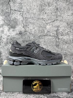 New Balance 2002R Protection Pack Phantom