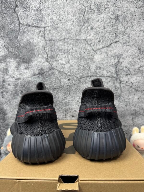 adidas Yeezy Boost 350 V2 Black