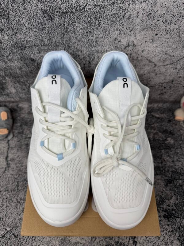 On Roger Spin White Black