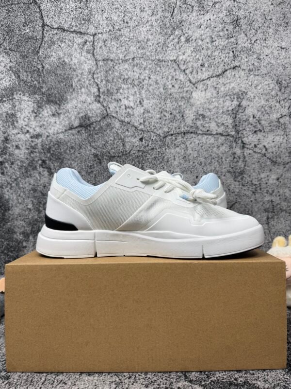 On Roger Spin White Black