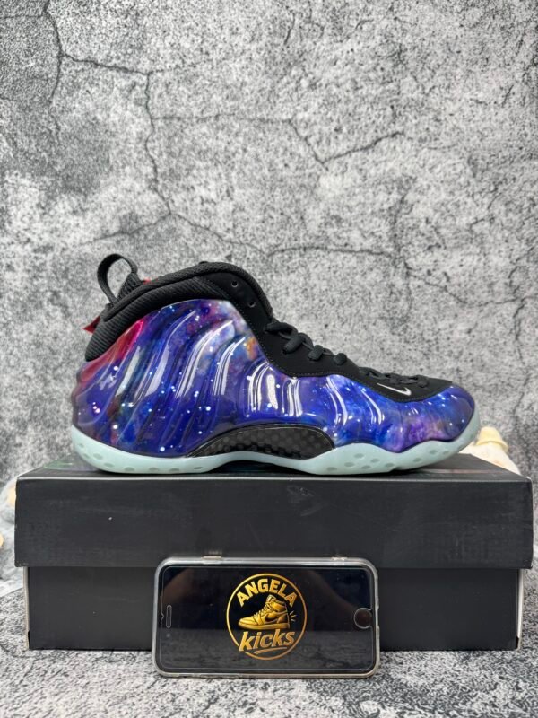 Nike Air Foamposite One Galaxy