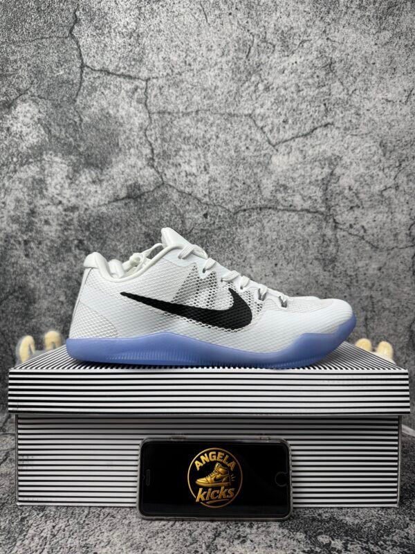 Nike Kobe 11 EM Low Fundamental