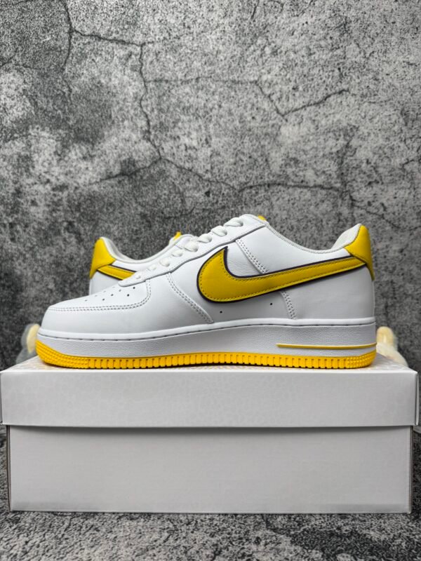 Nike Air Force 1 Low Retro QS Kobe Bryant Lakers Home
