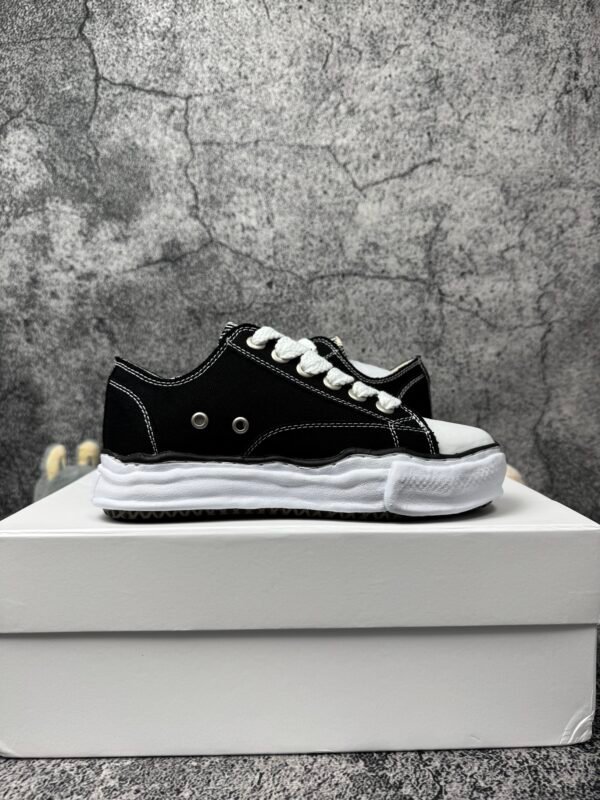 Maison Mihara Yasuhiro Peterson OG Sole Canvas Low Black