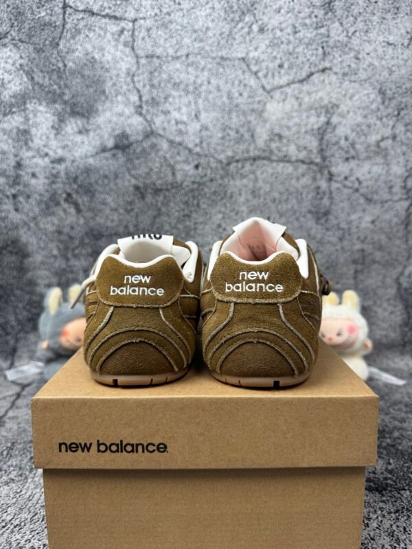 New Balance 530 SL Miu Miu Cinnamon