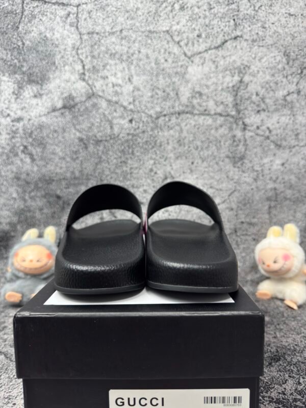 Gucci Slides Bloom Supreme