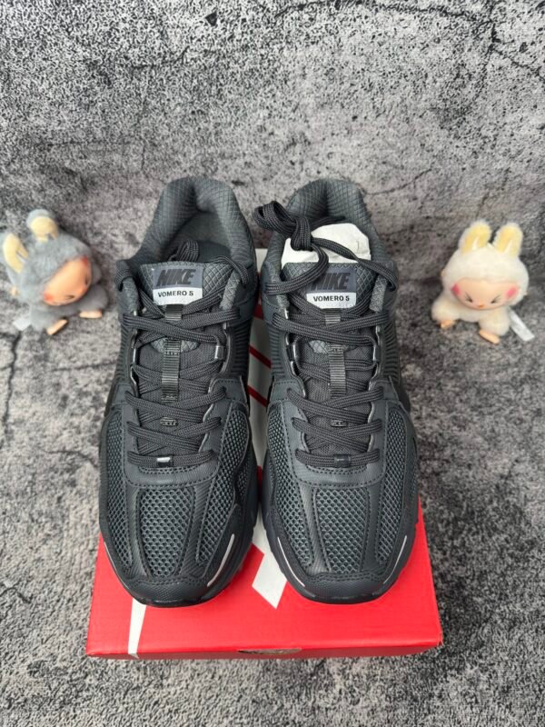 Nike Zoom Vomero 5 Anthracite
