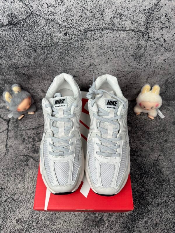 Nike Zoom Vomero 5 SP Vast Grey