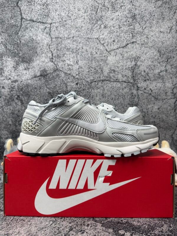 Nike Zoom Vomero 5 SP Vast Grey