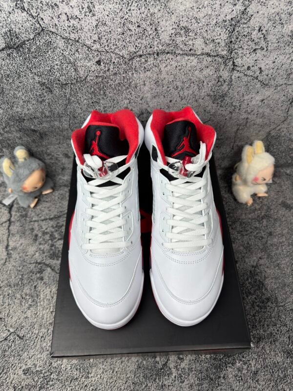 Jordan 5 Retro Fire Red Black Tongue