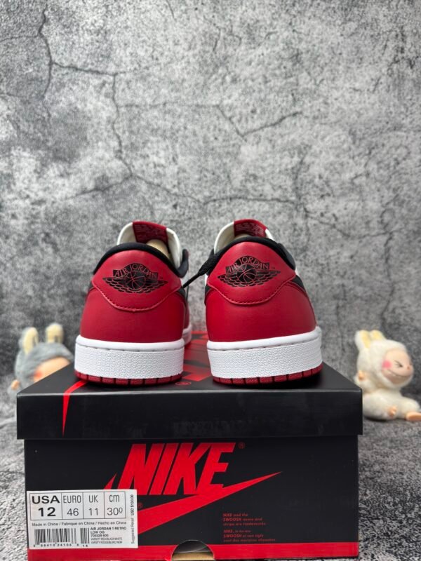 Jordan 1 Retro Low OG Chicago