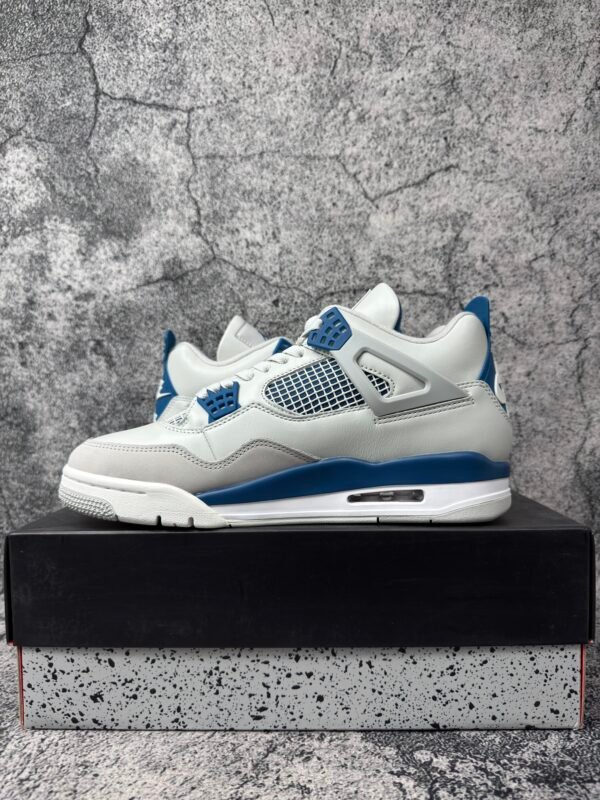 Jordan 4 Retro Military Blue