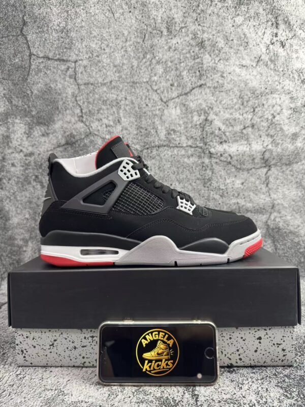 Jordan 4 Retro Bred