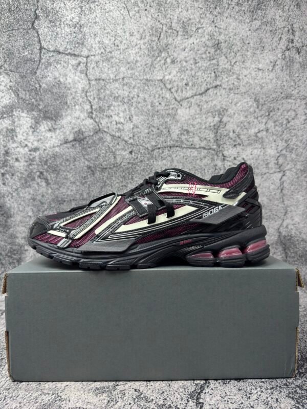 New Balance 1906A Black Pink