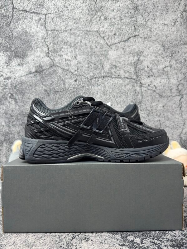 New Balance 1906A Black