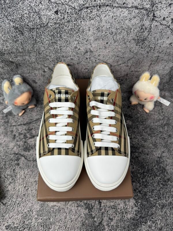 Burberry Low Top House Check Sneaker Taupe Brown