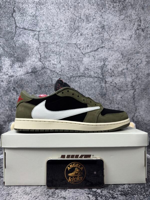 Jordan 1 Retro Low OG SP Travis Scott Black Olive