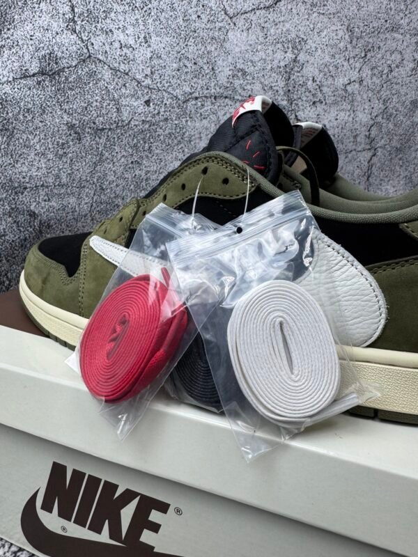 Jordan 1 Retro Low OG SP Travis Scott Black Olive