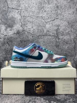 Nike SB Dunk Low Futura Laboratories Bleached Aqua