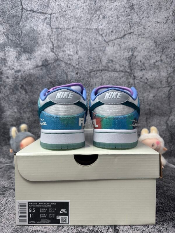 Nike SB Dunk Low Futura Laboratories Bleached Aqua