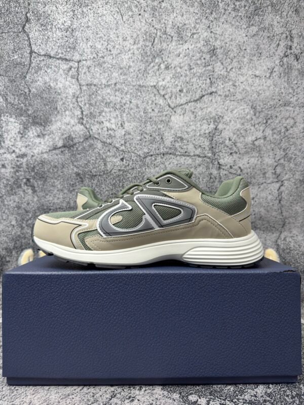 Dior B30 Olive