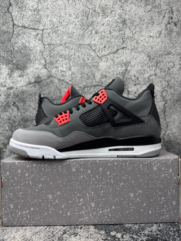 Jordan 4 Retro Infrared