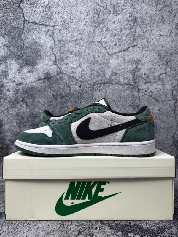 Travis Scott x Jordan Air Jordan 1 Low OG  TS SP