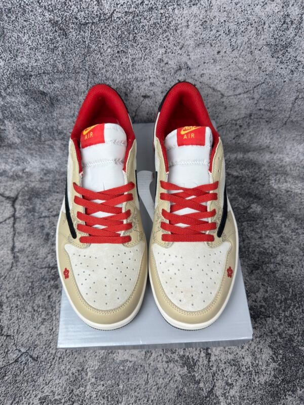 Travis Scott x Jordan Air Jordan 1 Low