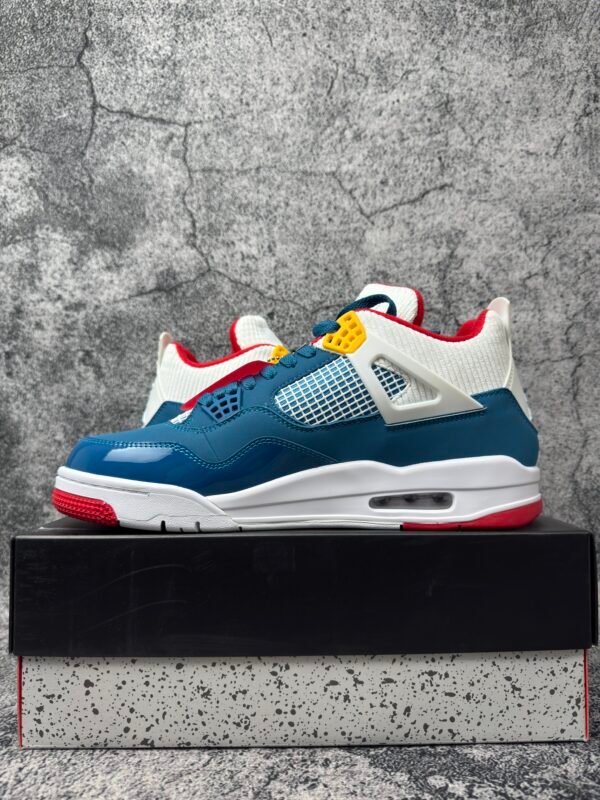 Jordan 4 Retro Messy Room