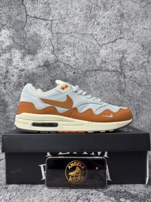 Nike Air Max 1 Patta Waves Monarch