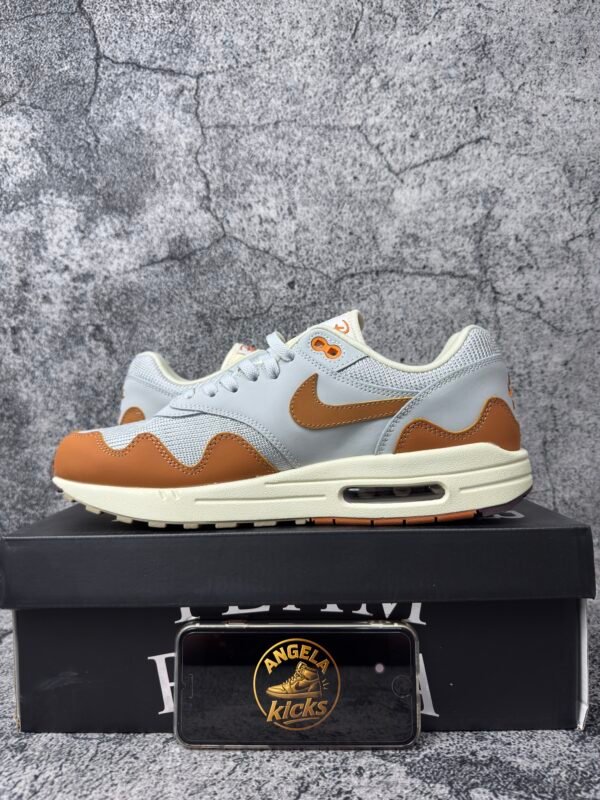 Nike Air Max 1 Patta Waves Monarch