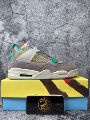 IMG_9334 Jordan 4 Retro SP 30th Anniversary Union Taupe Haze