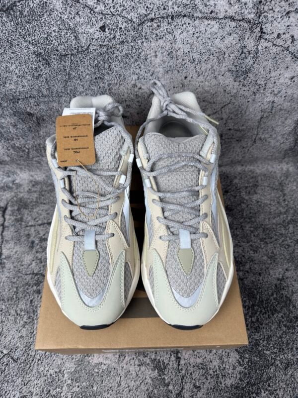 adidas Yeezy Boost 700 V2 Cream