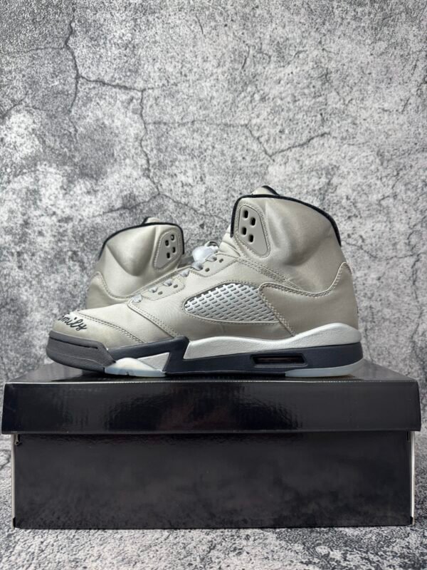 Jordan 5 Retro Wings