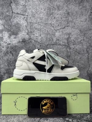 OFF-WHITE Out Of Office OOO Low Tops Black White
