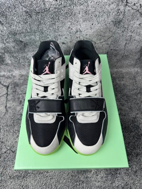 Jordan Jumpman Jack TR Travis Scott x Chase B Black Night Silver