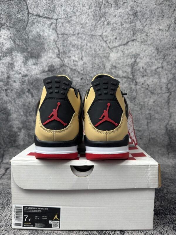 Jordan 4 Retro Pizza