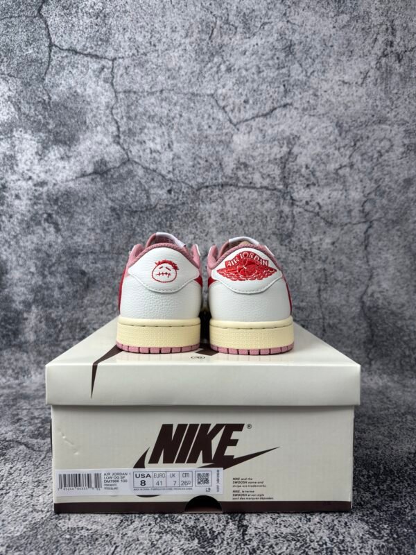 Travis Scott x Jordan Air Jordan 1