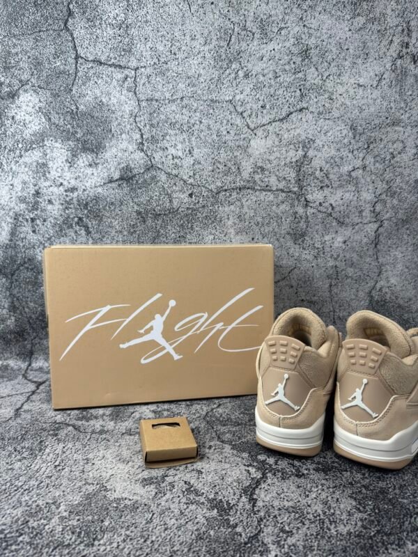 Jordan 4