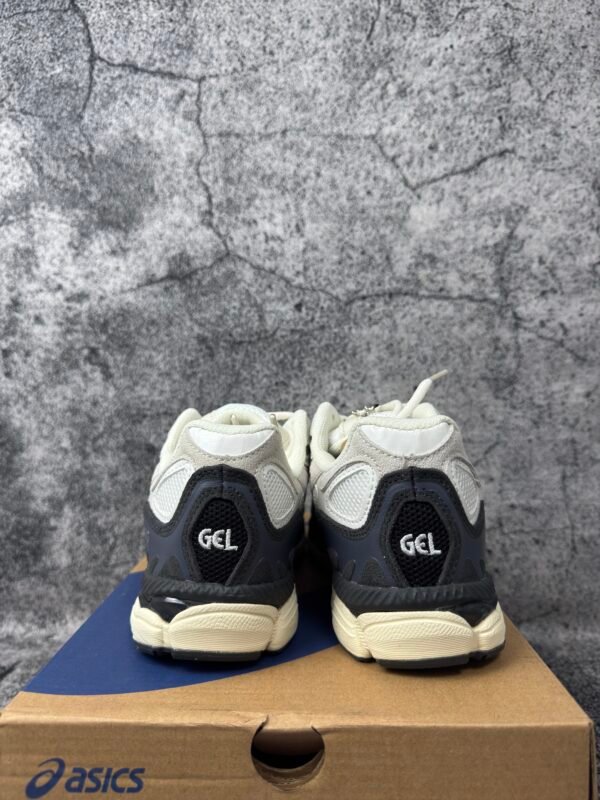 ASICS Gel-NYC White Smoke Grey