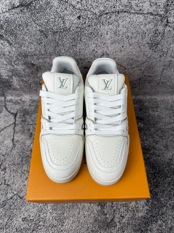 Louis Vuitton Trainer White Grey Signature