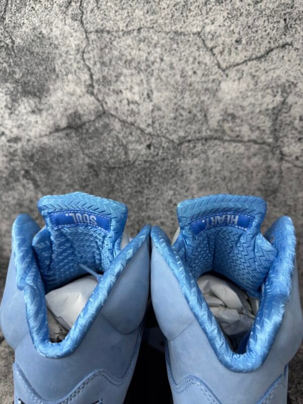 Jordan 5 Retro UNC University Blue
