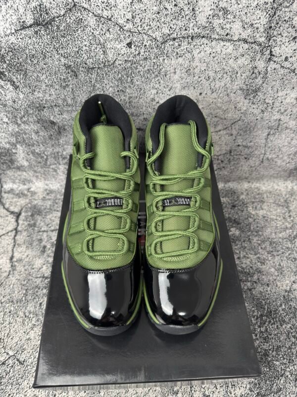 Jordan 11 Retro